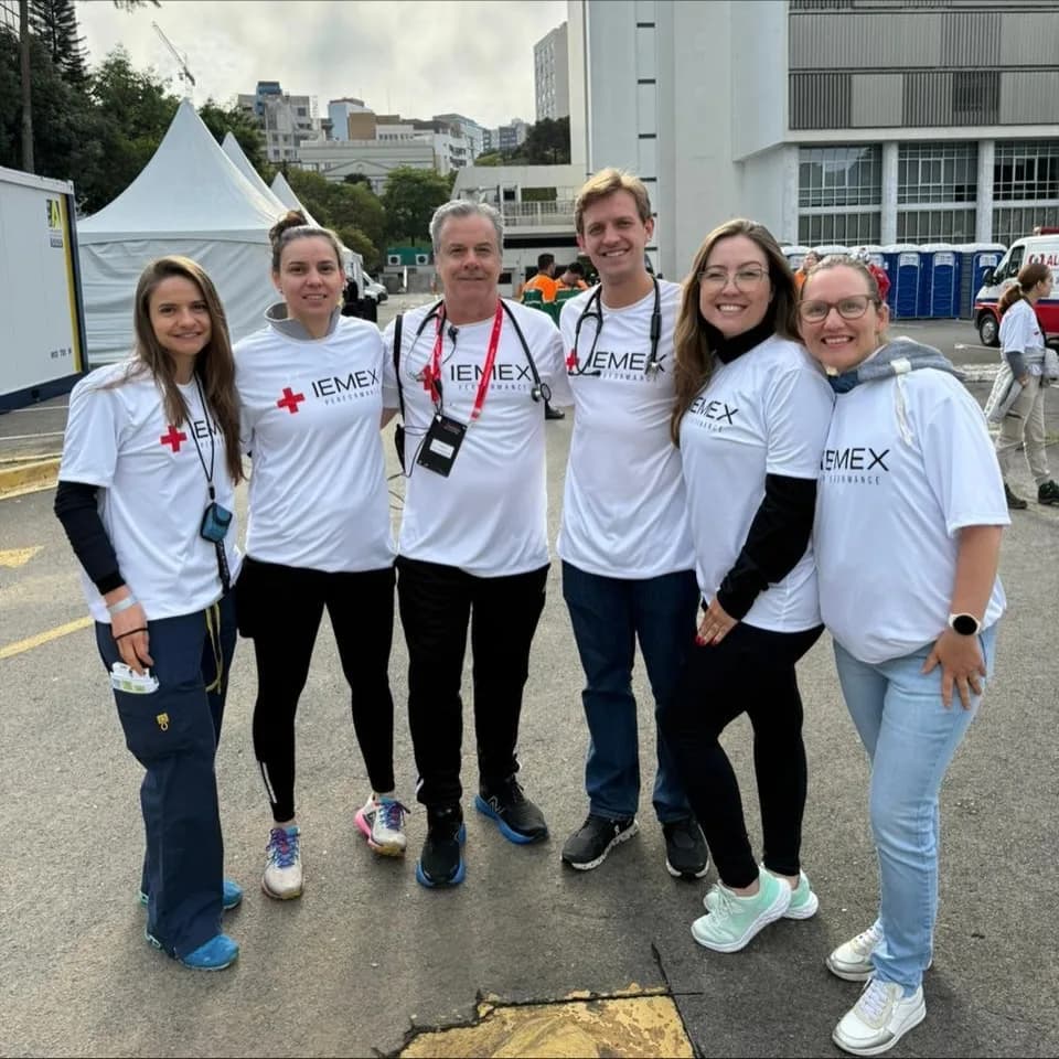 Equipe IEMEX Performance na Maratona de Curitiba